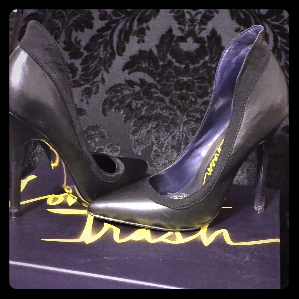 London trash black leather heels